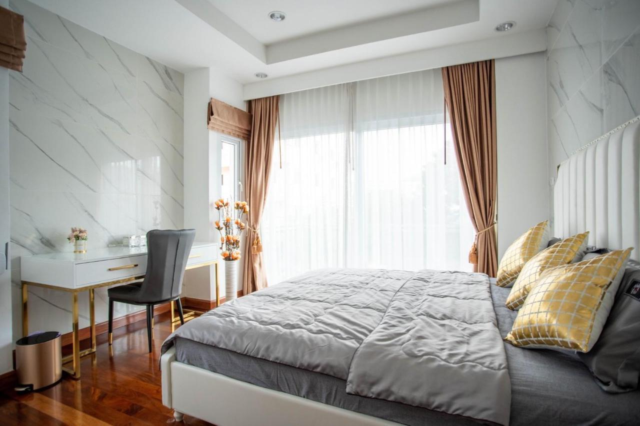 Kw Pool Villa Pattaya Extérieur photo